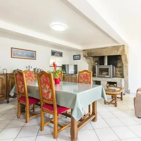 Maison Charmante A Avec Jardin Clos Holiday home *