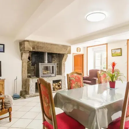 Holiday home Maison Charmante A Avec Jardin Clos *